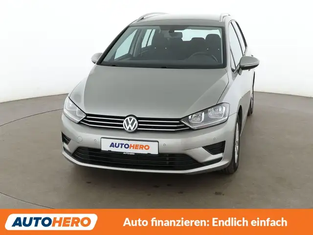 Volkswagen Golf Sportsvan view 9