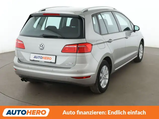 Volkswagen Golf Sportsvan view 6