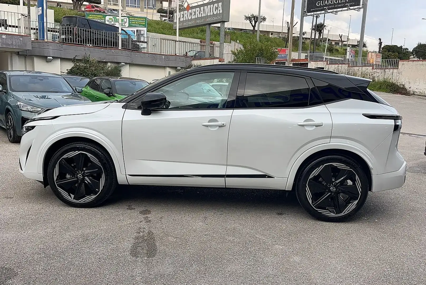 Nissan Qashqai Qashqai 1.3 mhev N-Design 2wd 158cv xtro Weiß - 2