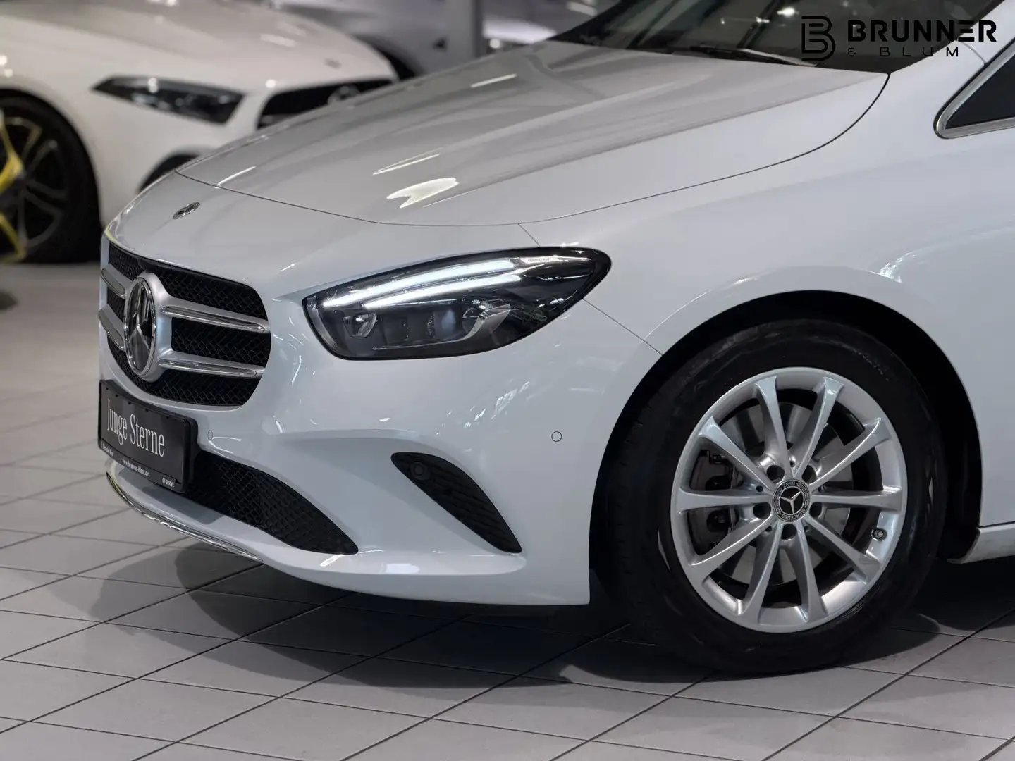 Mercedes-Benz B 250 B 250 4M Kamera360,AHK,Memory,MBUX,LED,Distronic Bianco - 2