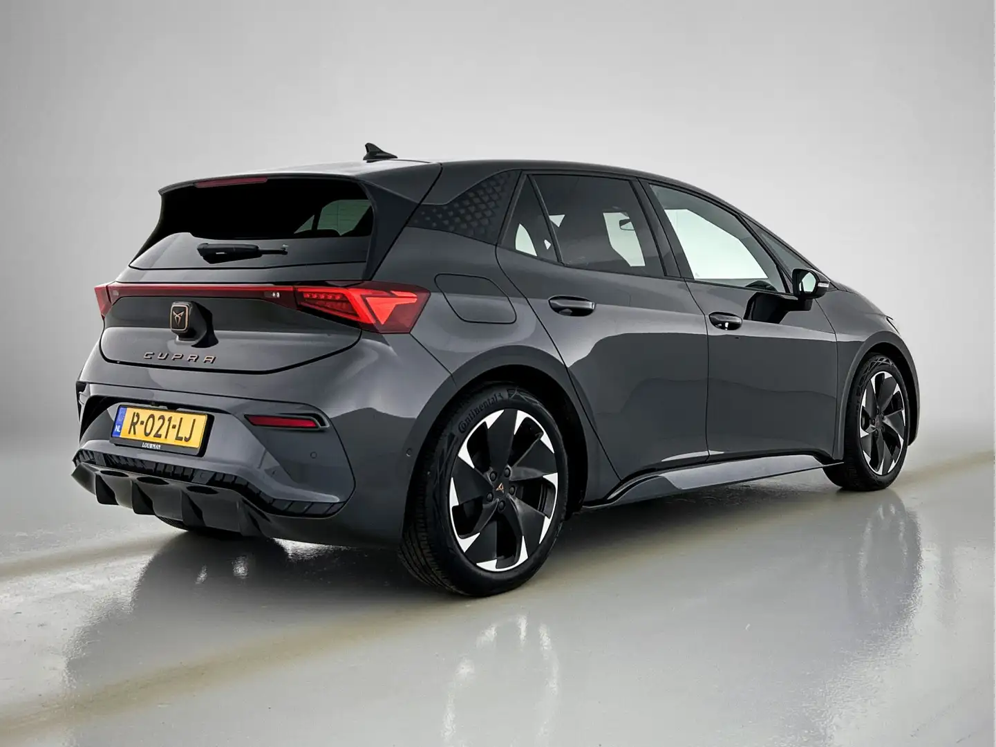 CUPRA Born Business 62 kWh Limited | Lichtmetalen velgen | Ac Grijs - 2
