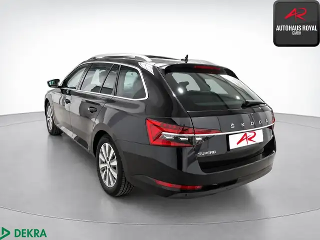 Skoda Superb view 2