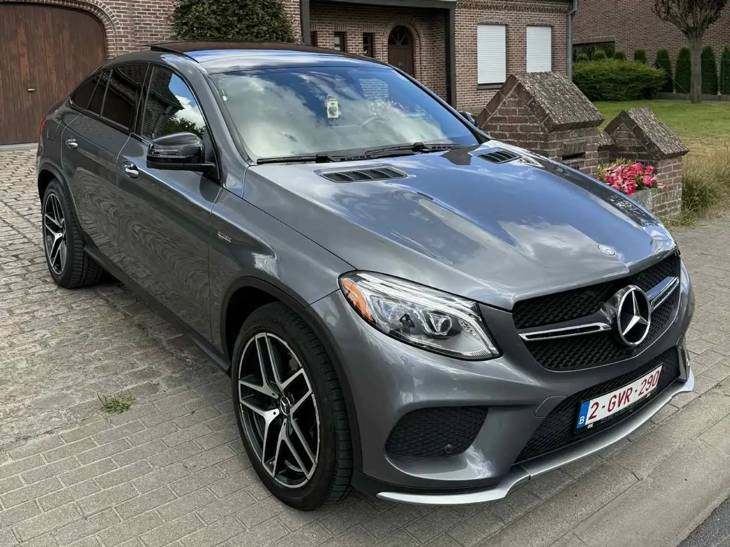 Mercedes-Benz GLE 43 AMG AMG GLE 43 4Matic 9G-TRONIC AMG Line Grijs - 2