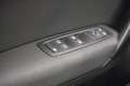 Renault Megane ESTATE TCe 140pk Limited Aut. [ Navi Climate Apple Black - thumbnail 18