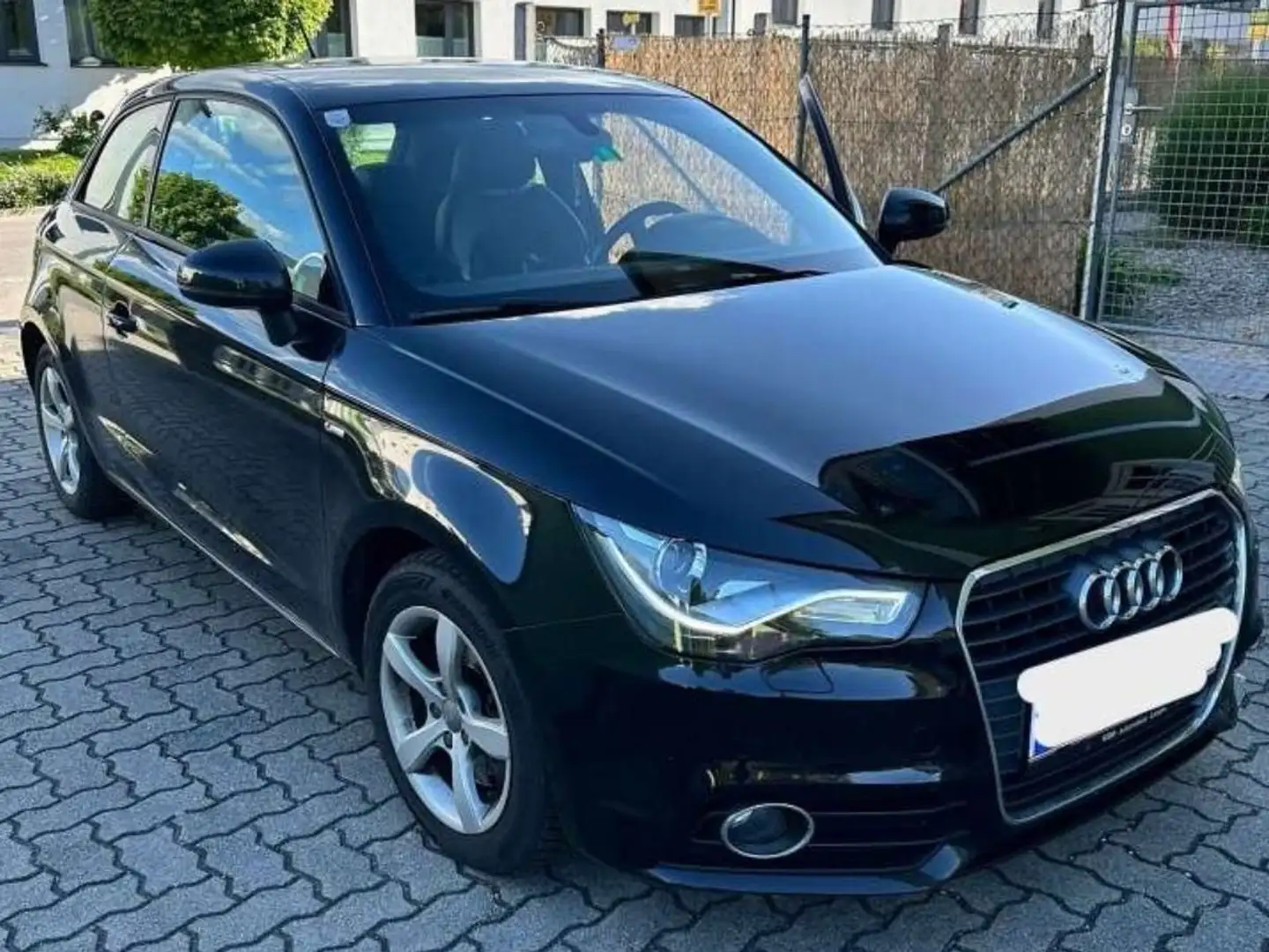 Audi A1 A1 1,4 TFSI Ambition S-tronic Ambition Schwarz - 2