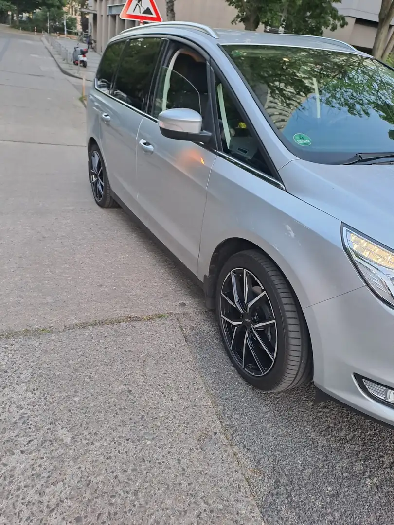 Ford Galaxy 2.0 EcoBoost Aut. Start-Stopp Titanium - 2