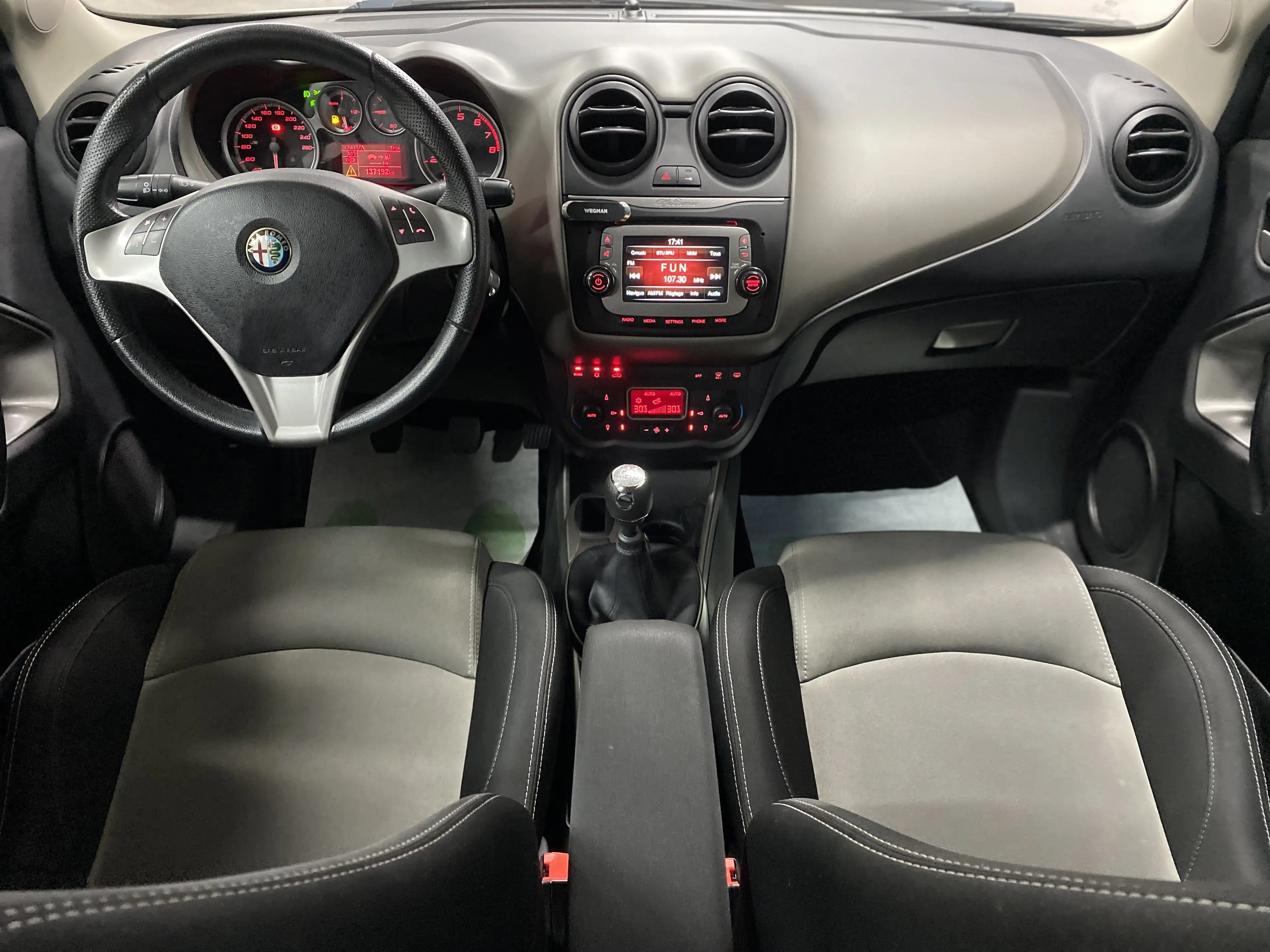 Alfa Romeo MiTo 1.4i JUNIOR 🏳️ GARANTIE 12 MOIS 🏳️ — photo 7