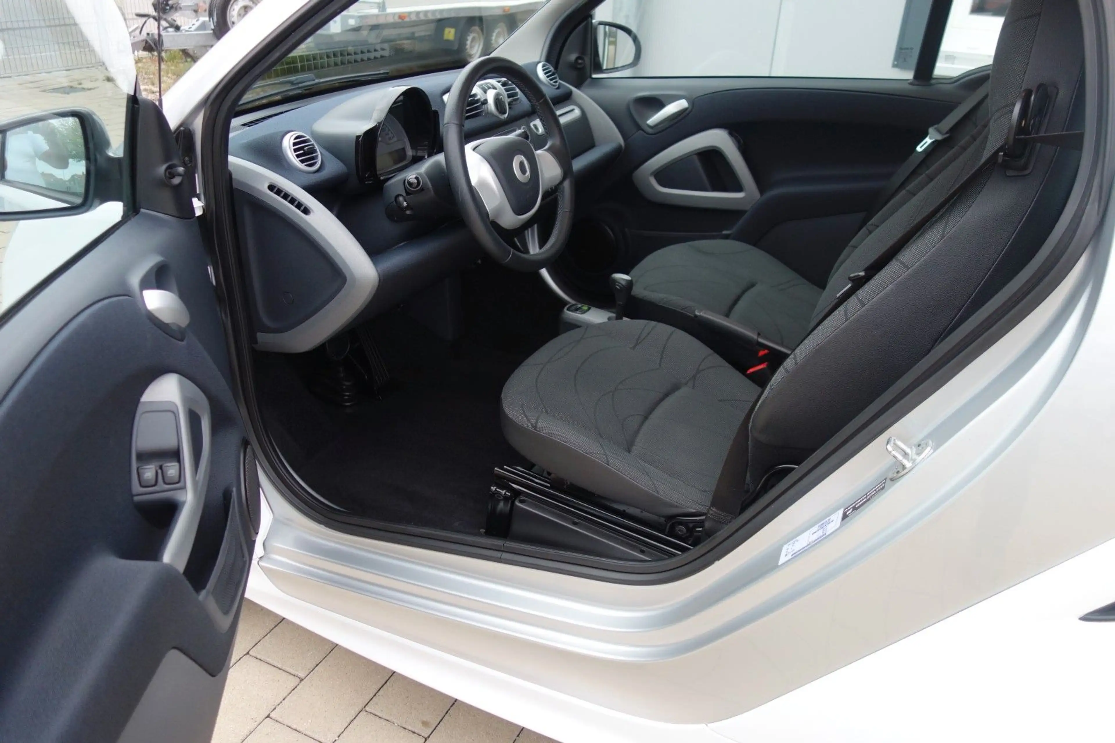 smart forTwo Coupe Passion Aut.|Klima|Servo|Panorama — photo 12