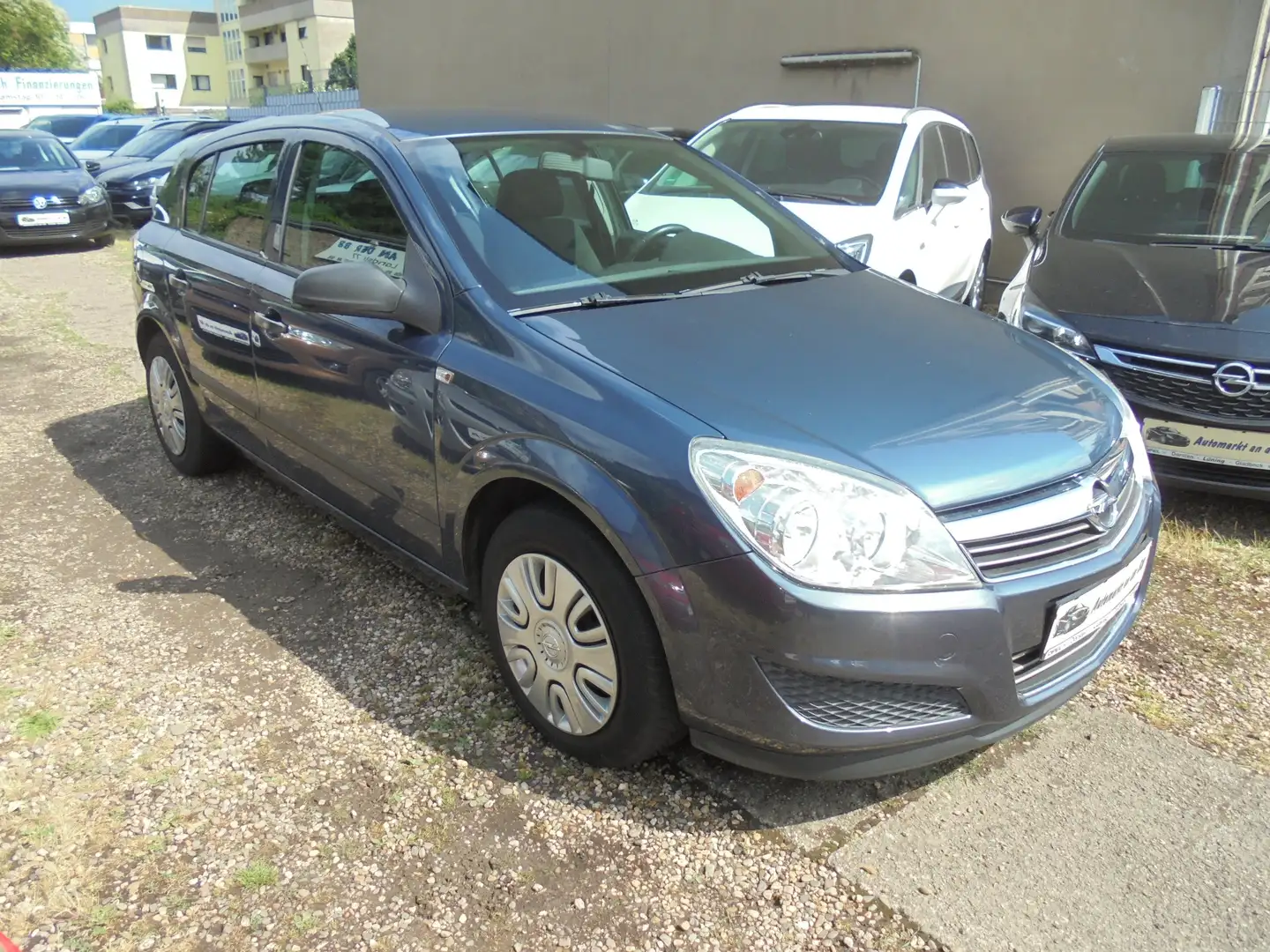 Opel Astra 1.4 Selection 110 Jahre Klima,AHK,2-Hand!!! Blau - 1