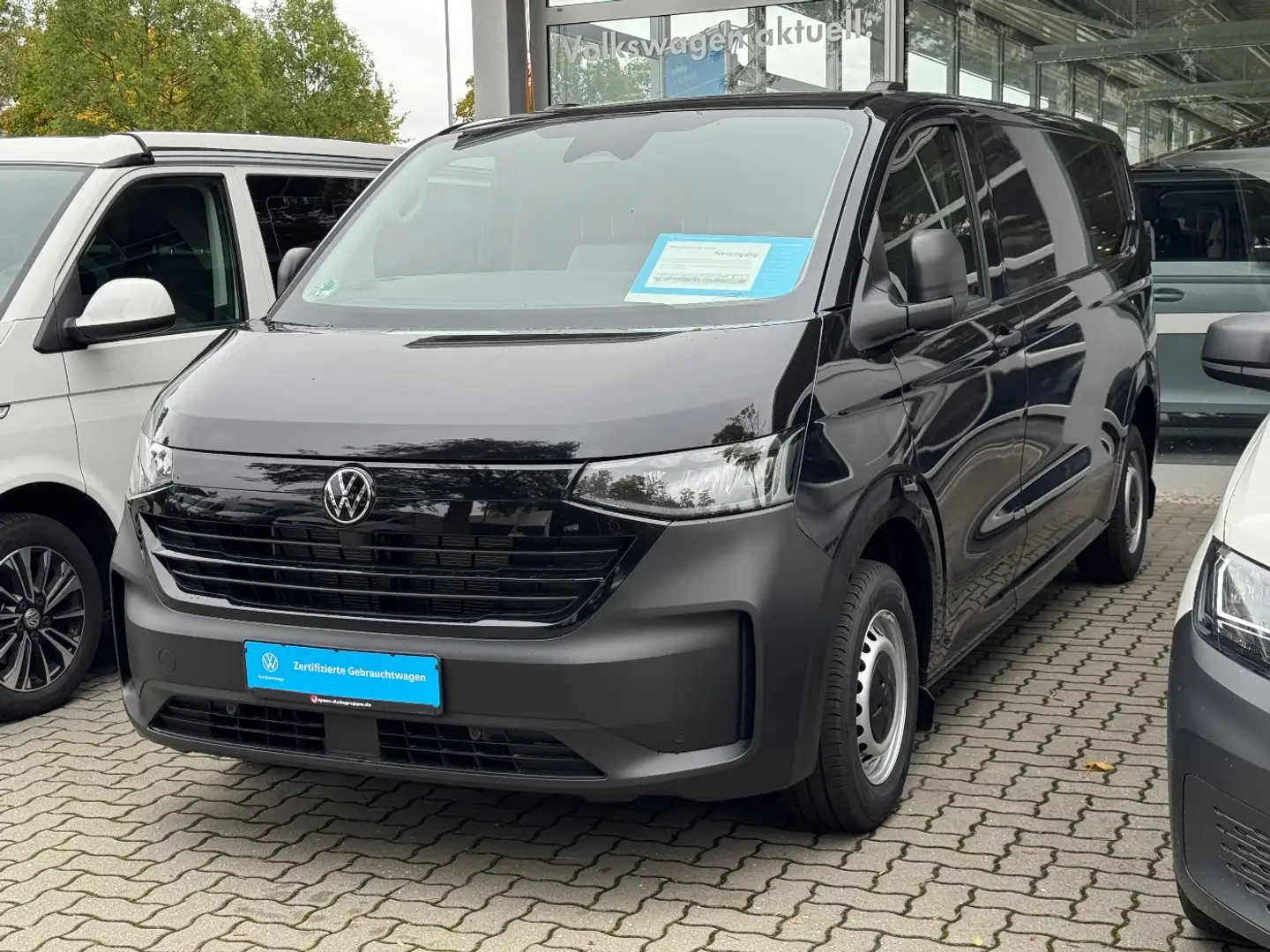 Volkswagen T7 Transporter Kasten LR TDI AHK DynLicht LED Černá - 2