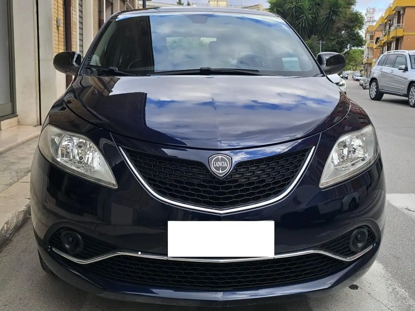 Lancia Ypsilon 1.3 Multijet 95 cv 5 porte Gold Blu/Azzurro - 2