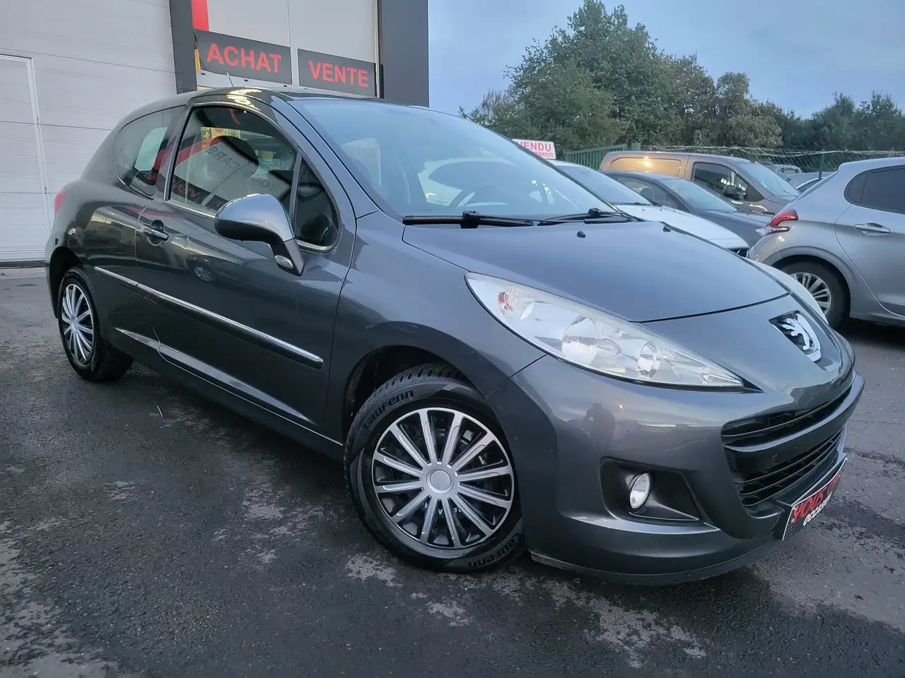 Peugeot 207