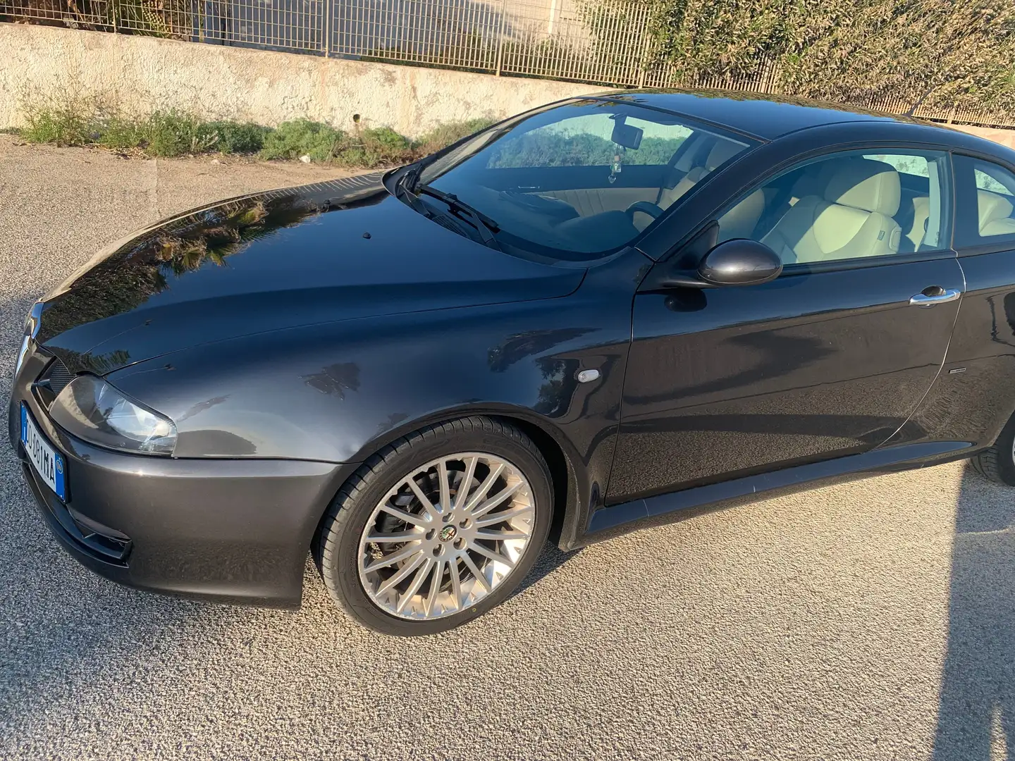 Alfa Romeo GT GT 1.9 jtd mjt Distinctive Grigio - 1