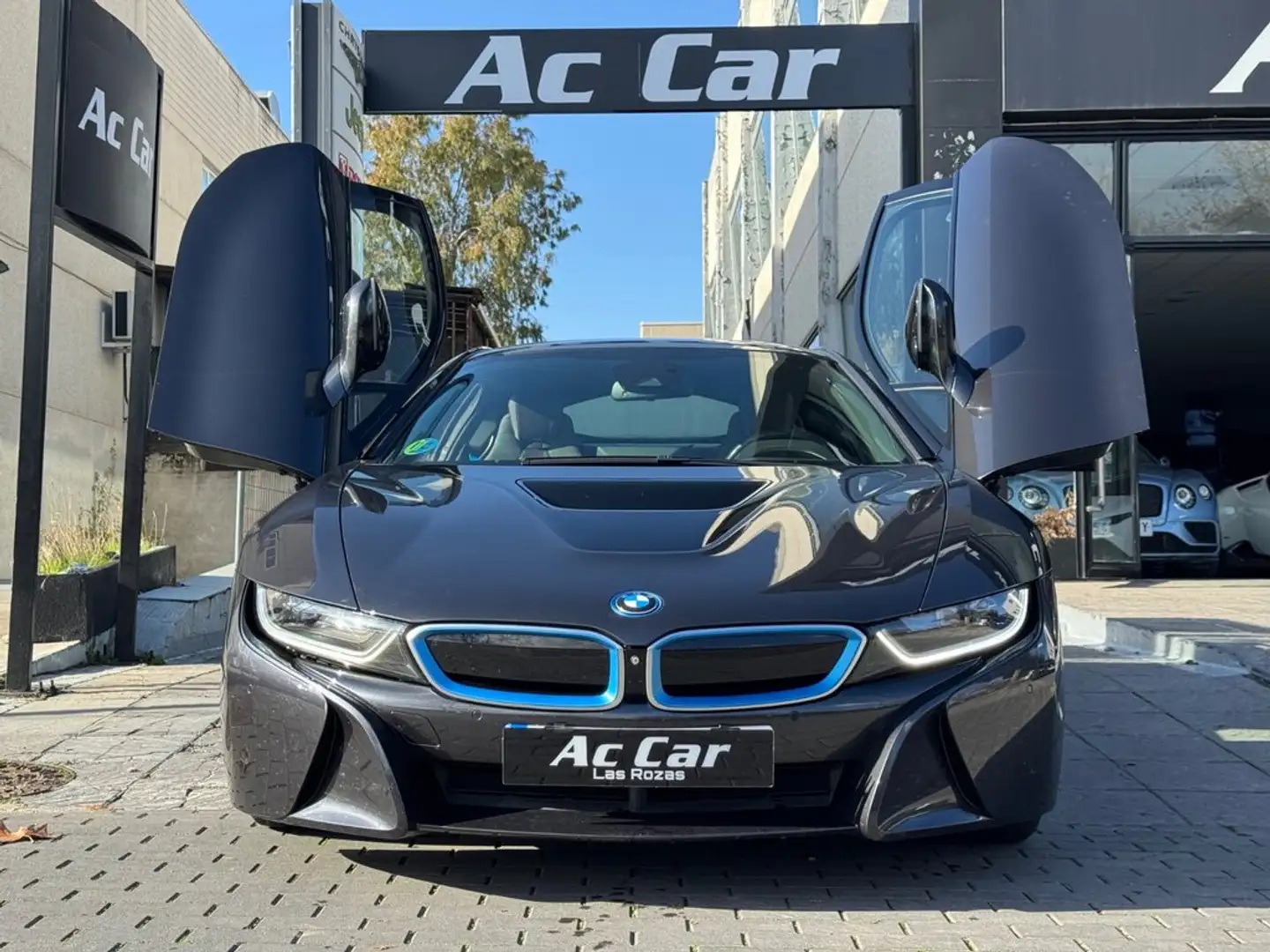 BMW i8 Gris - 2