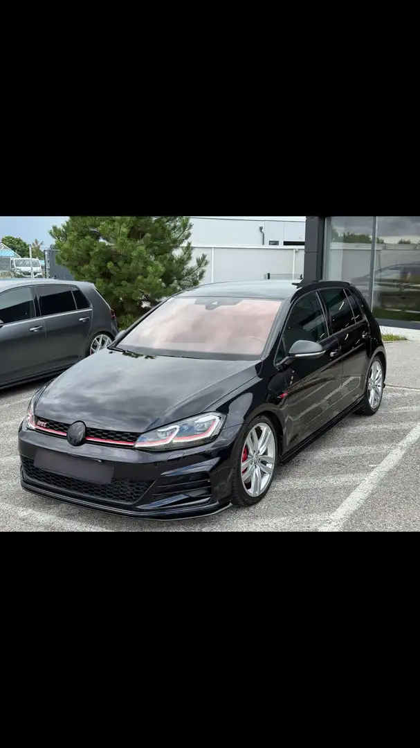 Volkswagen Golf GTI TCR 2,0 TSI DSG - 1
