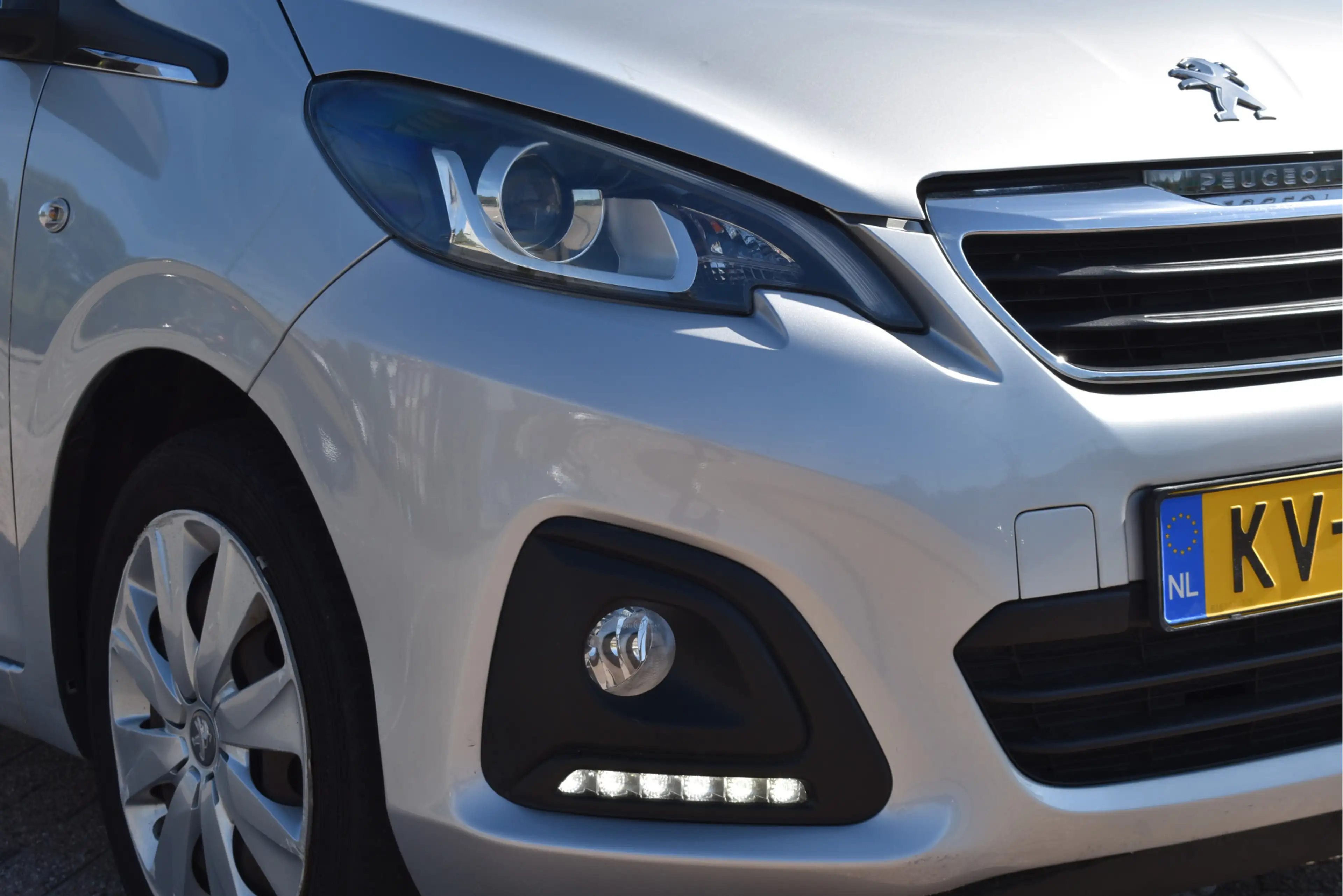 Peugeot 108 1.0 e-VTi Active TOP! Pack Premim Cabriolet | Linn — photo 10