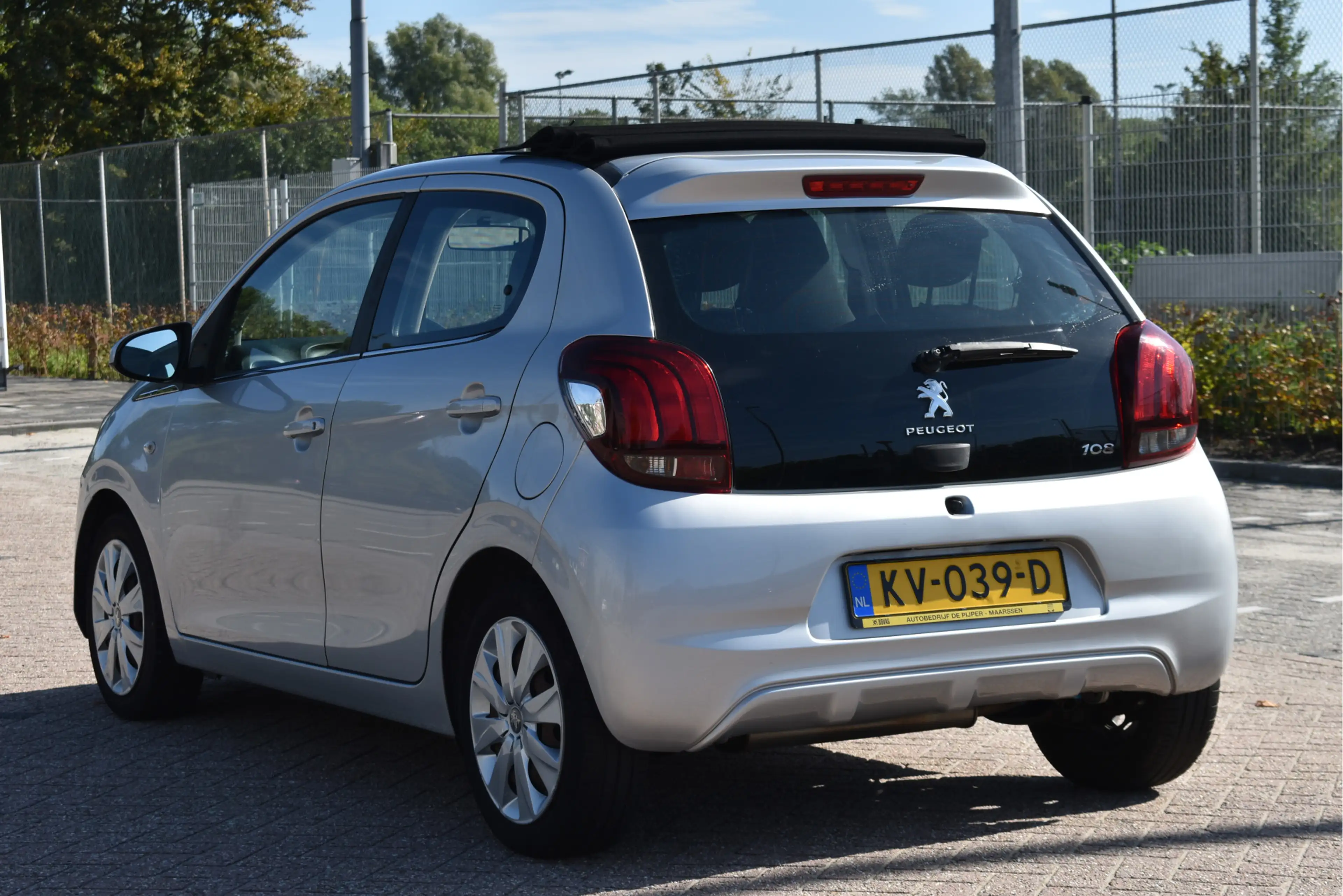 Peugeot 108 1.0 e-VTi Active TOP! Pack Premim Cabriolet | Linn — photo 4