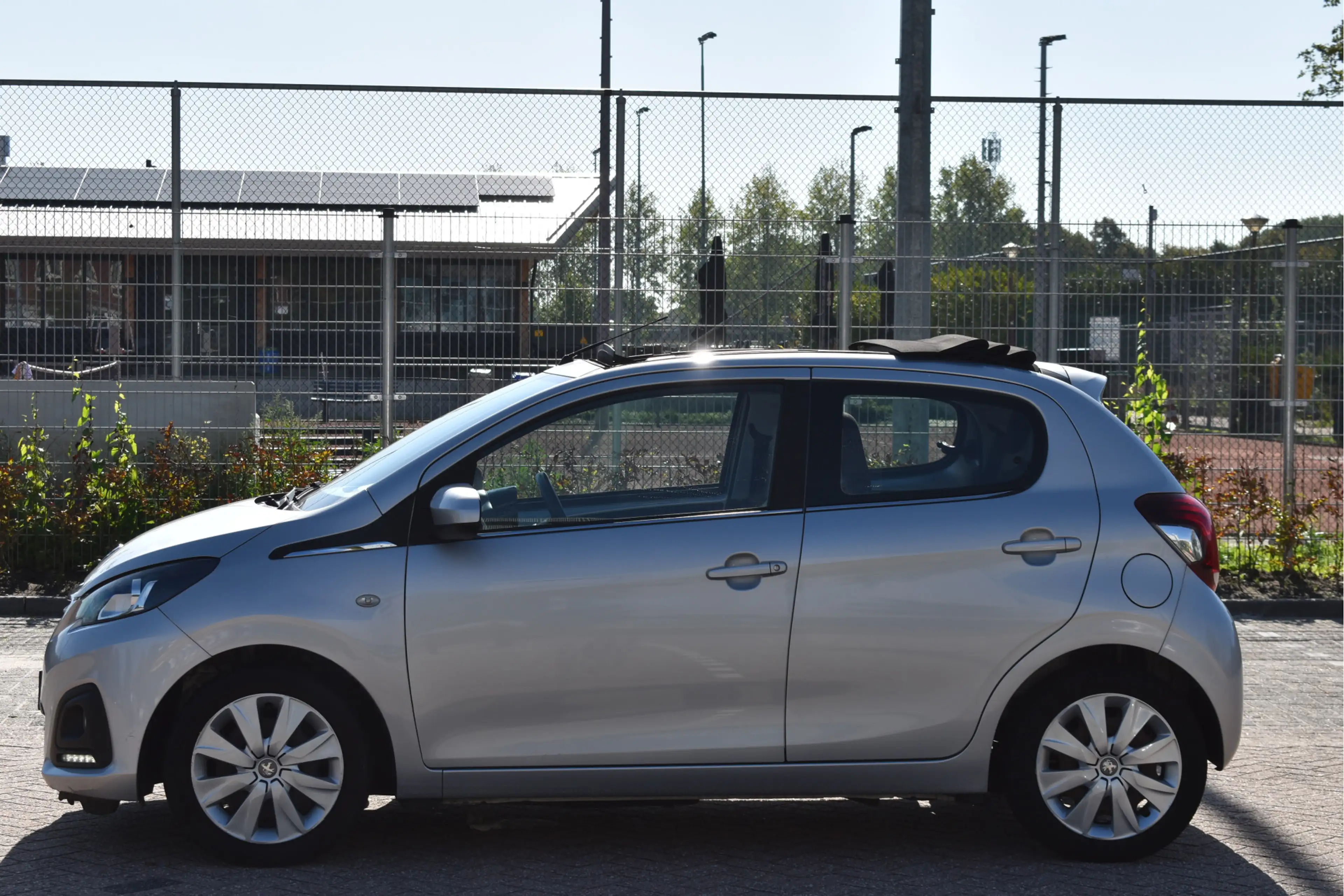 Peugeot 108 1.0 e-VTi Active TOP! Pack Premim Cabriolet | Linn — photo 3