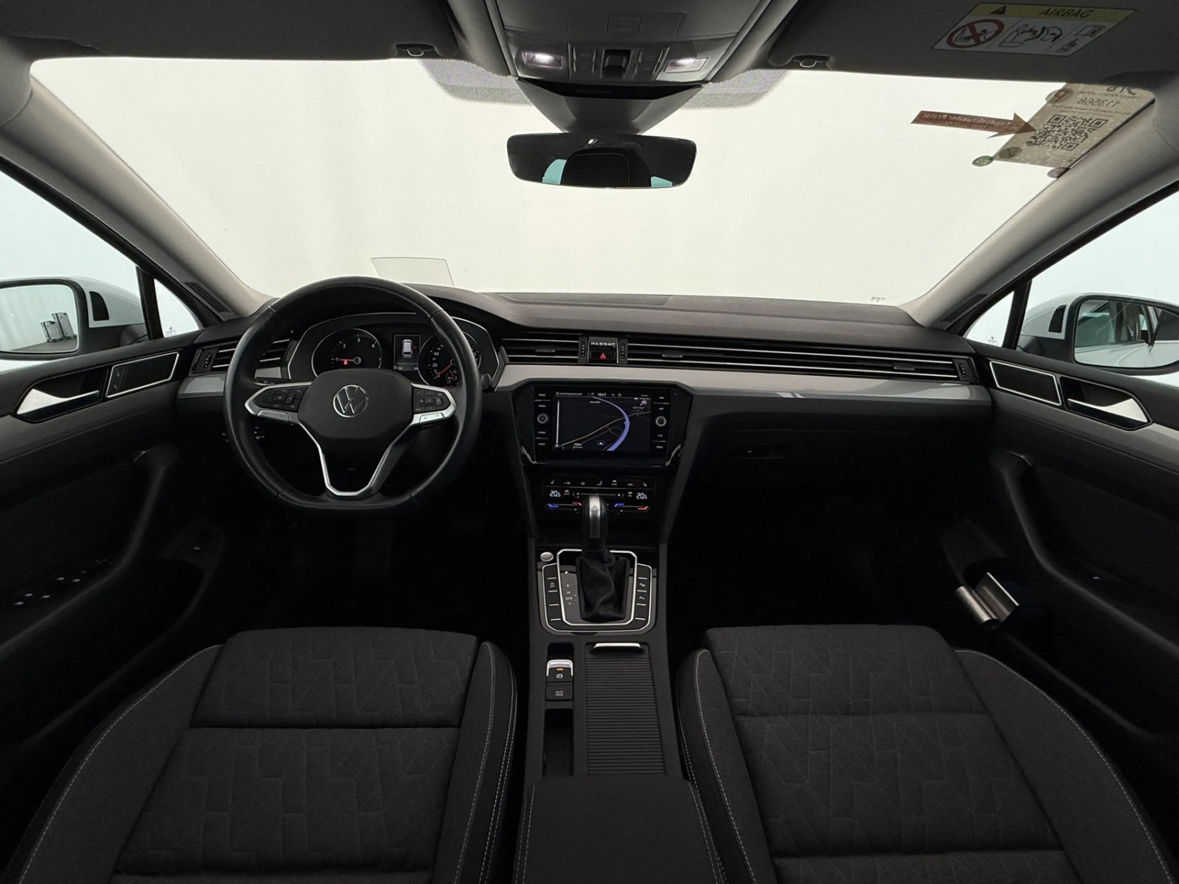 Volkswagen Passat Variant 2.0 TDI Business Aut MATRIX SKY — photo 14