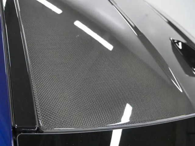 BMW M4 view 15