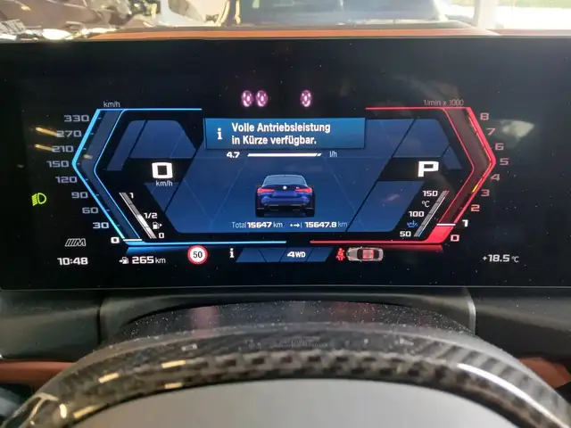 BMW M4 view 7