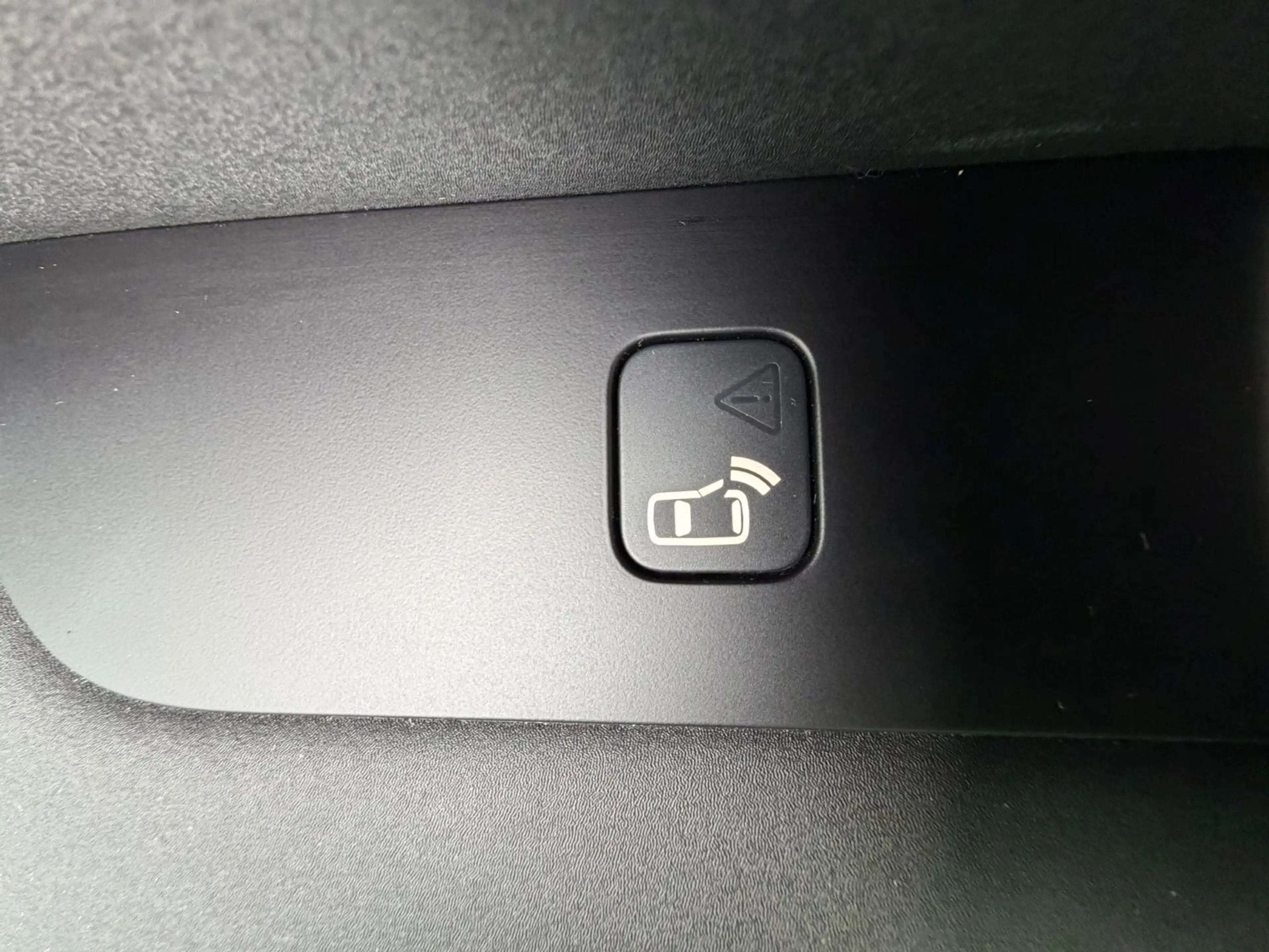 Land Rover Discovery 5 R-Dynamic HSE D300 AWD — photo 12