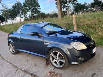 Tigra Twintop 1.8i XE 16v Linea Rossa
