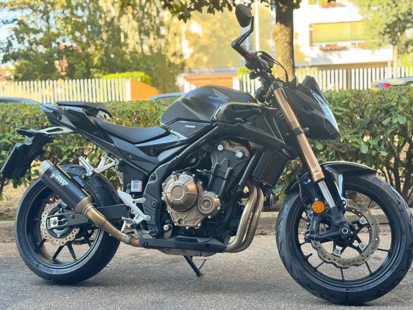 Honda CB 500 my22 Černá - 1