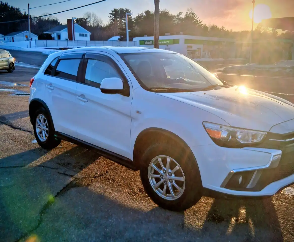 Mitsubishi RVR снимка Mitsubishi RVR