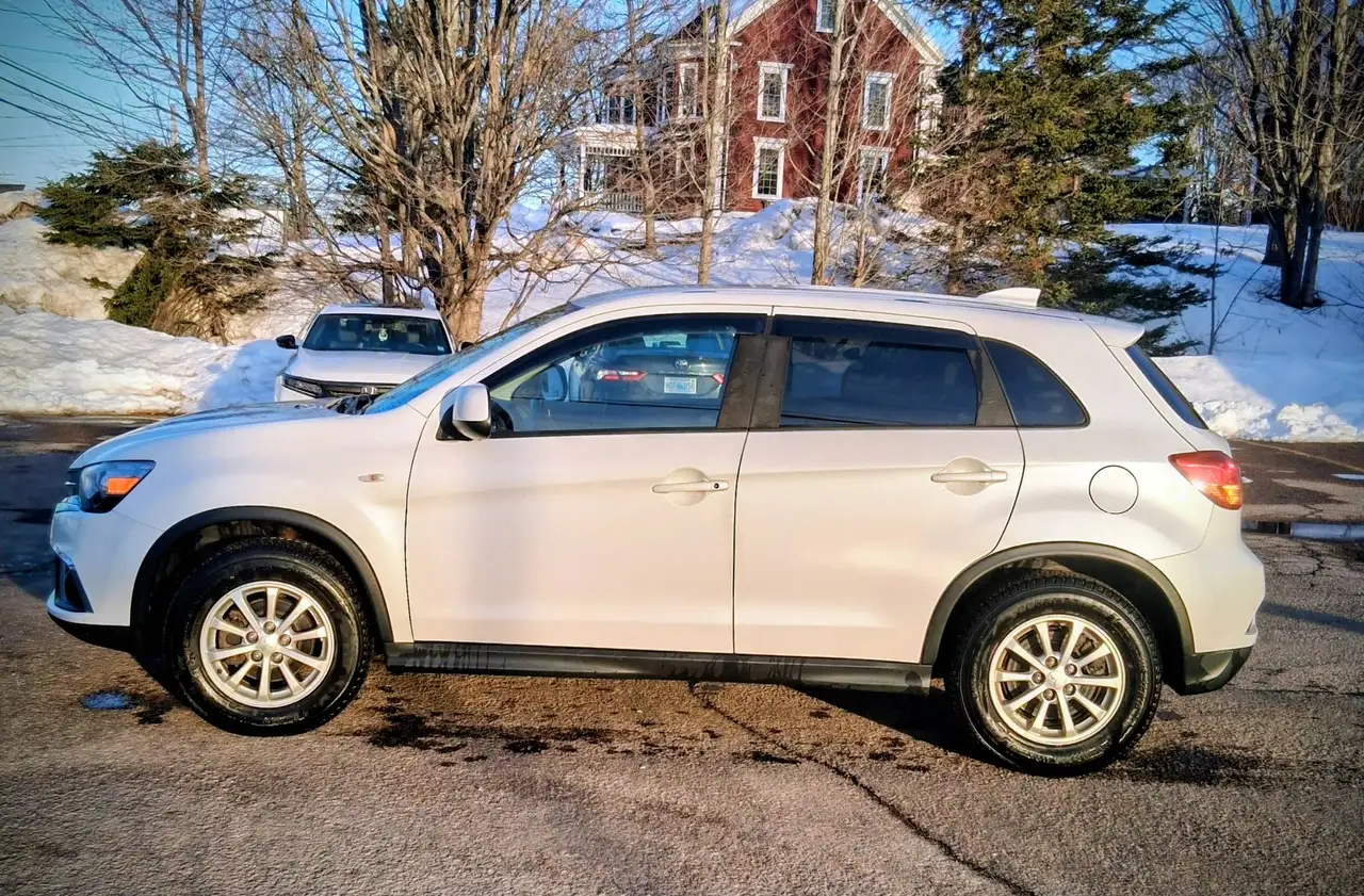 Mitsubishi RVR снимка Mitsubishi RVR