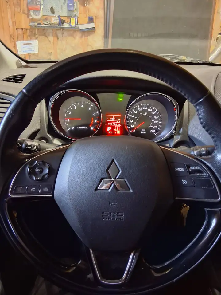 Mitsubishi RVR снимка Mitsubishi RVR