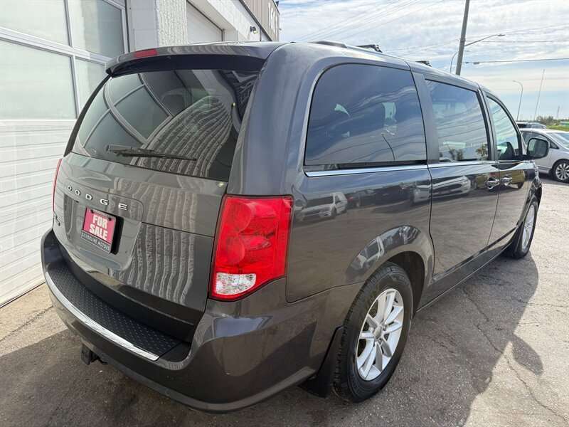 2020 Dodge Grand Caravan Premium Plus — снимка 1