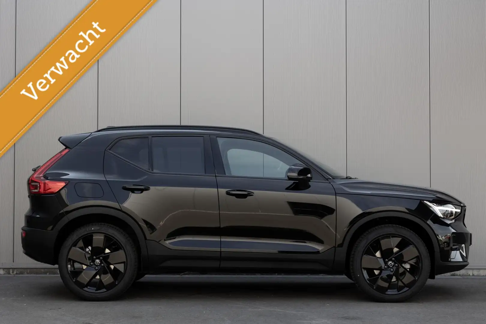 Volvo XC40 | B4 Ultra Dark|Black Edition |FULL OPTION|360° Ca Nero - 1