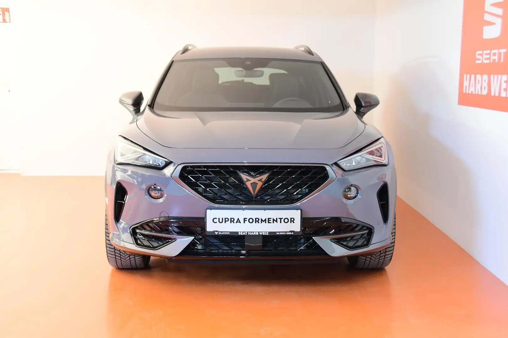 CUPRA Formentor 1.5 TSI 150 PS DSG ACT Grau - 2