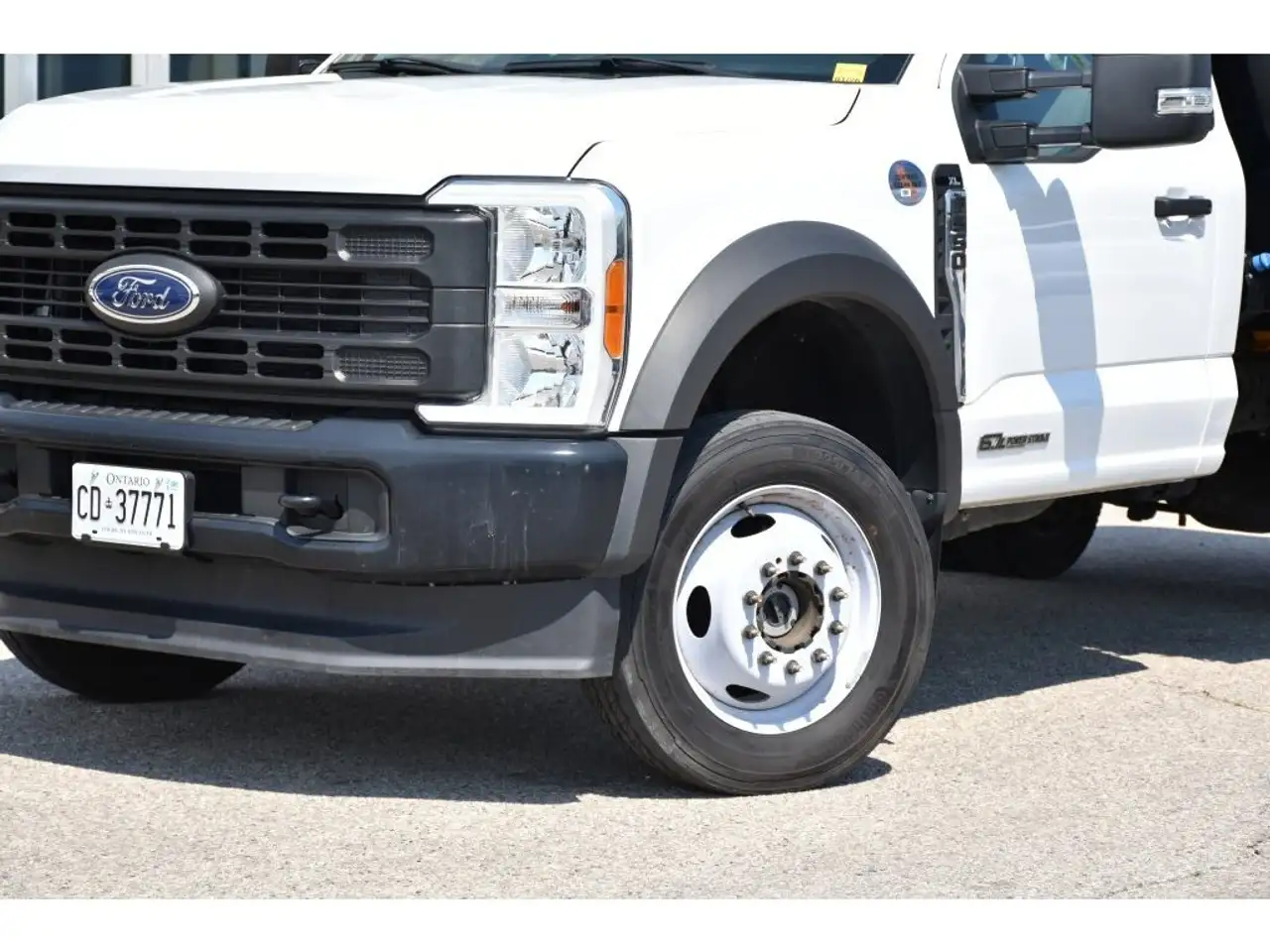 Ford F-550 Super Duty снимка Ford F-550 Super Duty