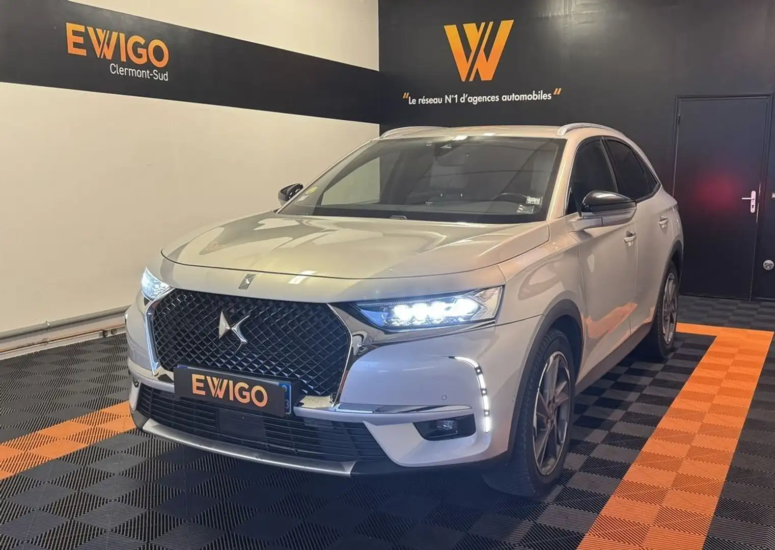 DS Automobiles DS 7 Crossback automobiles 2.0 bluehdi 180ch grand-chic rivoli bva Grau - 1