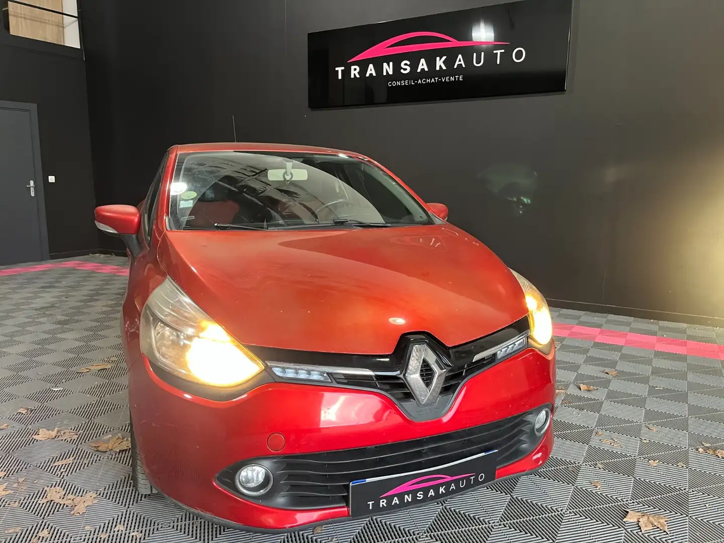Renault Clio Clio IV dCi 90 Energy eco2 Intens 90g Rouge - 2