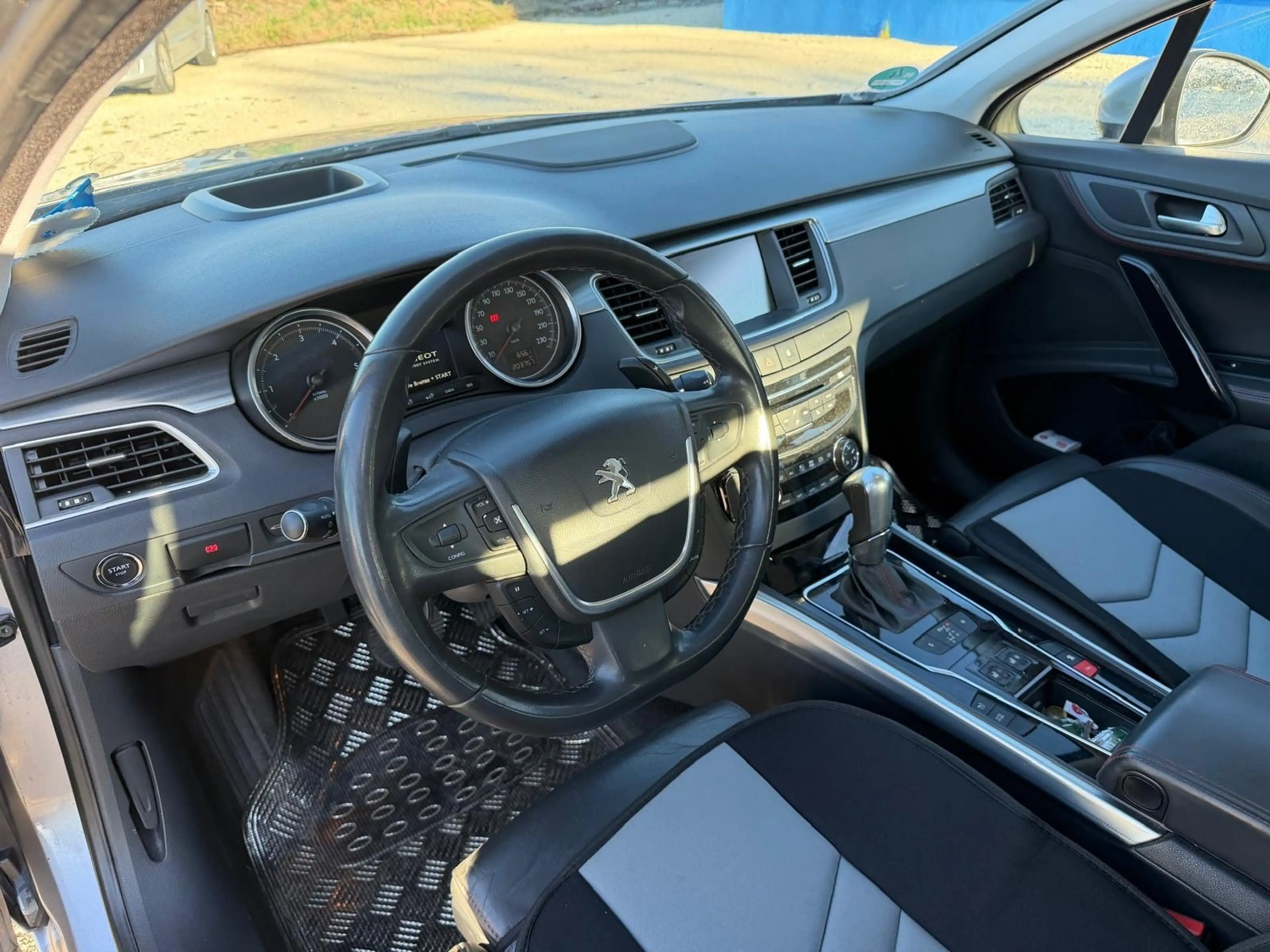 Peugeot 508 508 Diesel BlueHDi 180 EAT6 Stop — photo 11