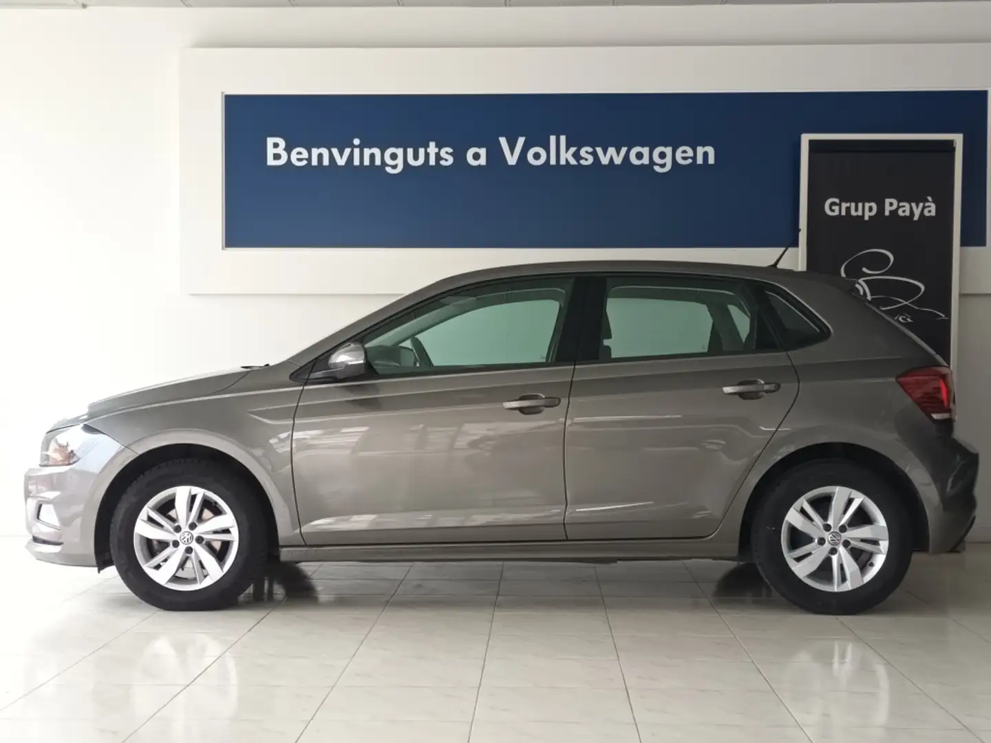 Volkswagen Polo 1.0 TSI Advance DSG 70kW Gris - 2