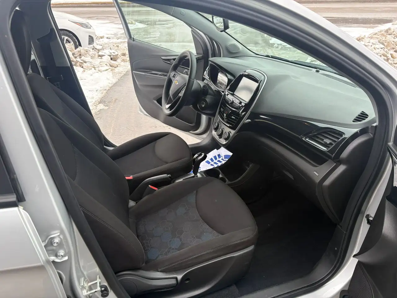 Chevrolet Spark снимка Chevrolet Spark