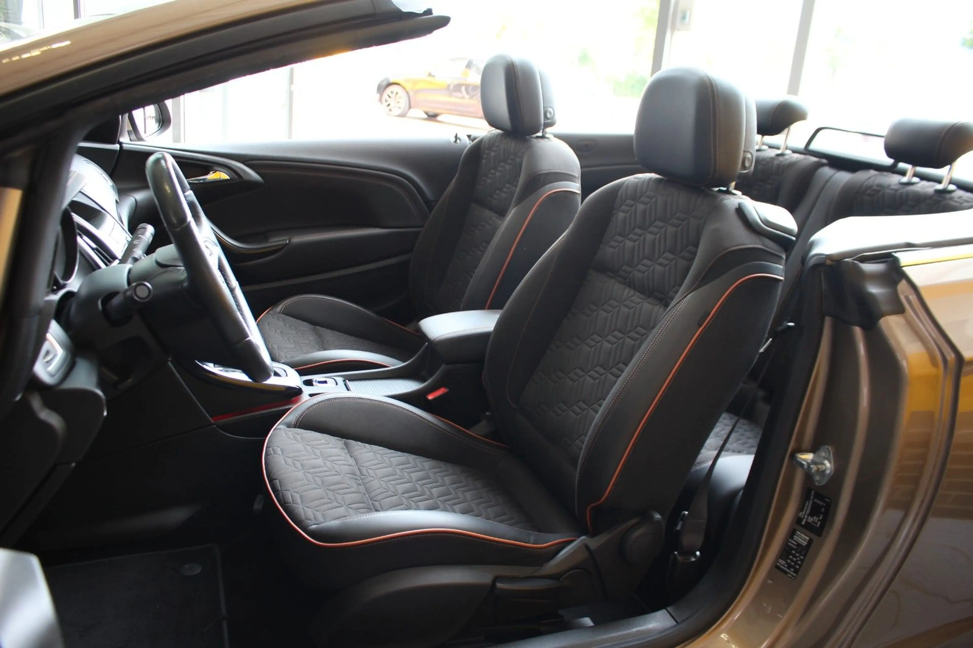 Opel Cascada Innovation AT Sitz- & Lenkradhzg BiXenon — photo 12