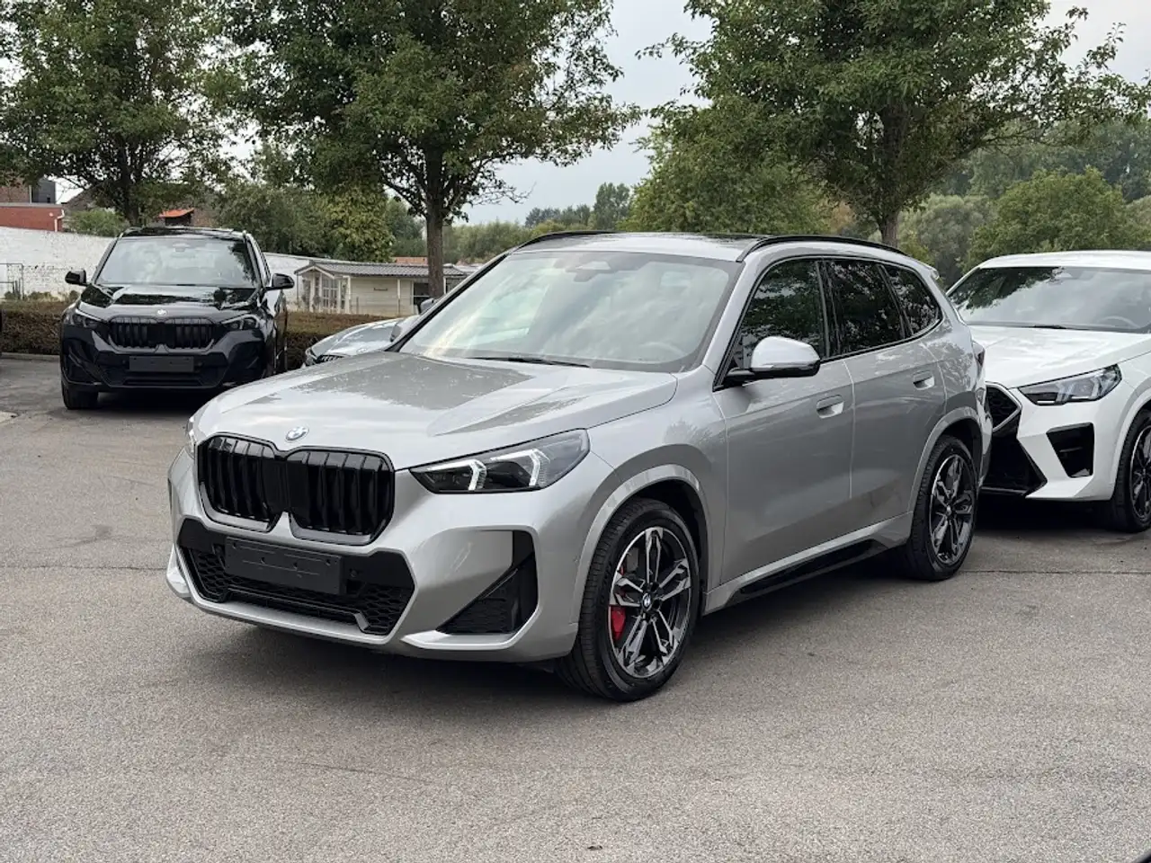 BMW X1 sDrive18i M Sport Pro / PANO / CAM / KEYLESS / SPOILER / NAVI, миниатюра 5