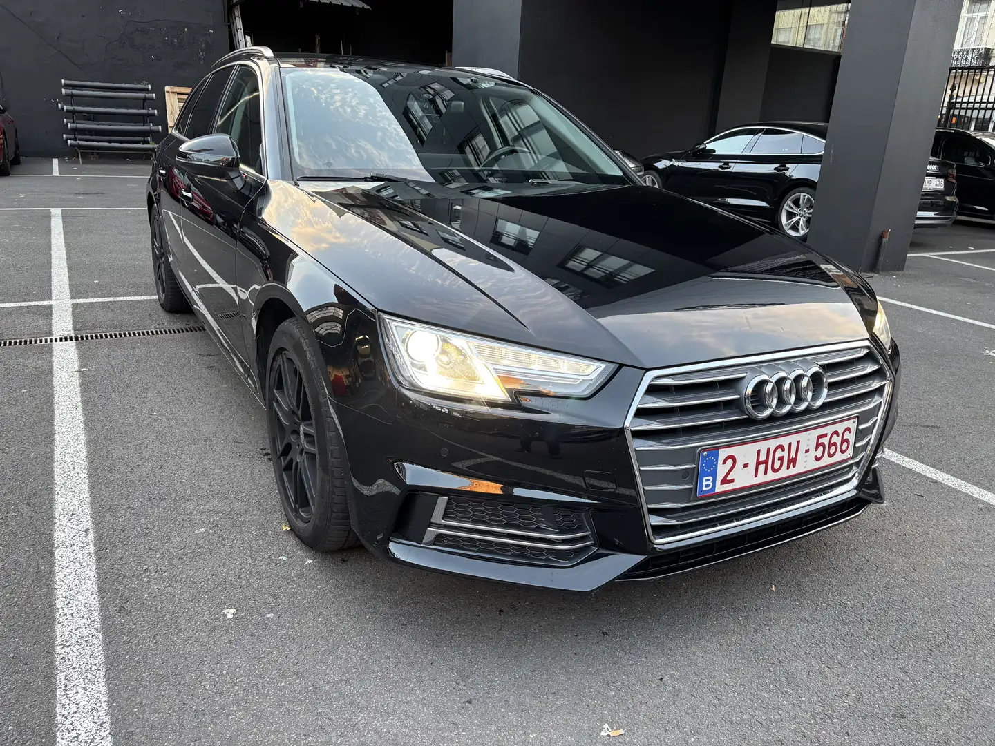 Audi A4 Avant 1.4 TFSI S tronic - 1