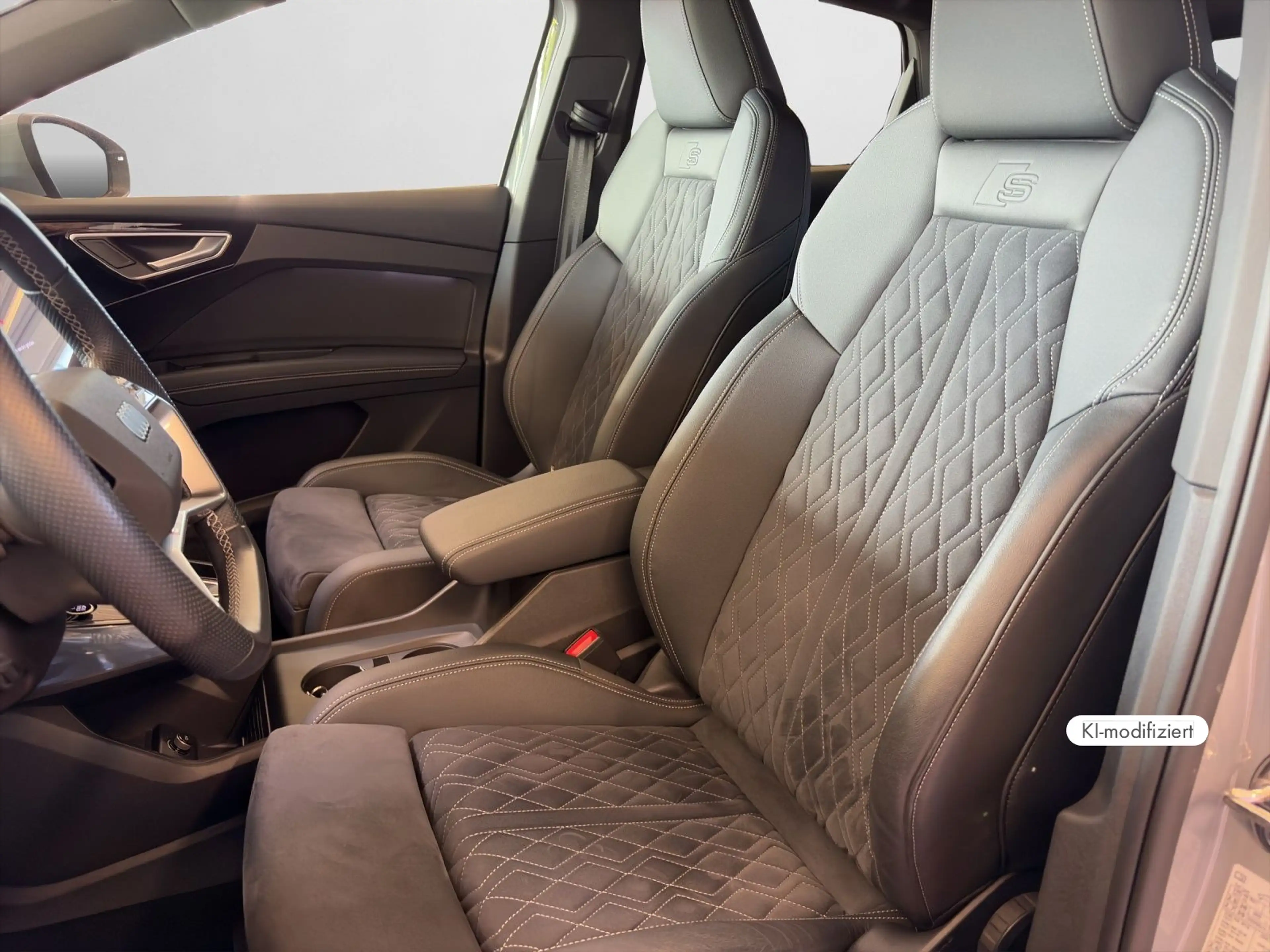 Audi Q4 e-tron advanced 40 S Line Interi *M — photo 12