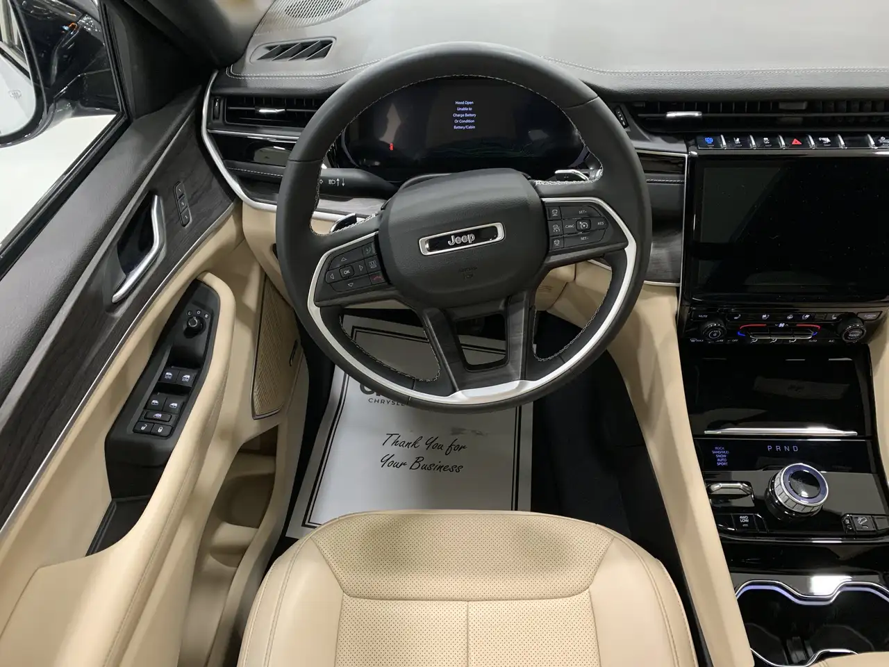 Jeep Grand Cherokee снимка Jeep Grand Cherokee