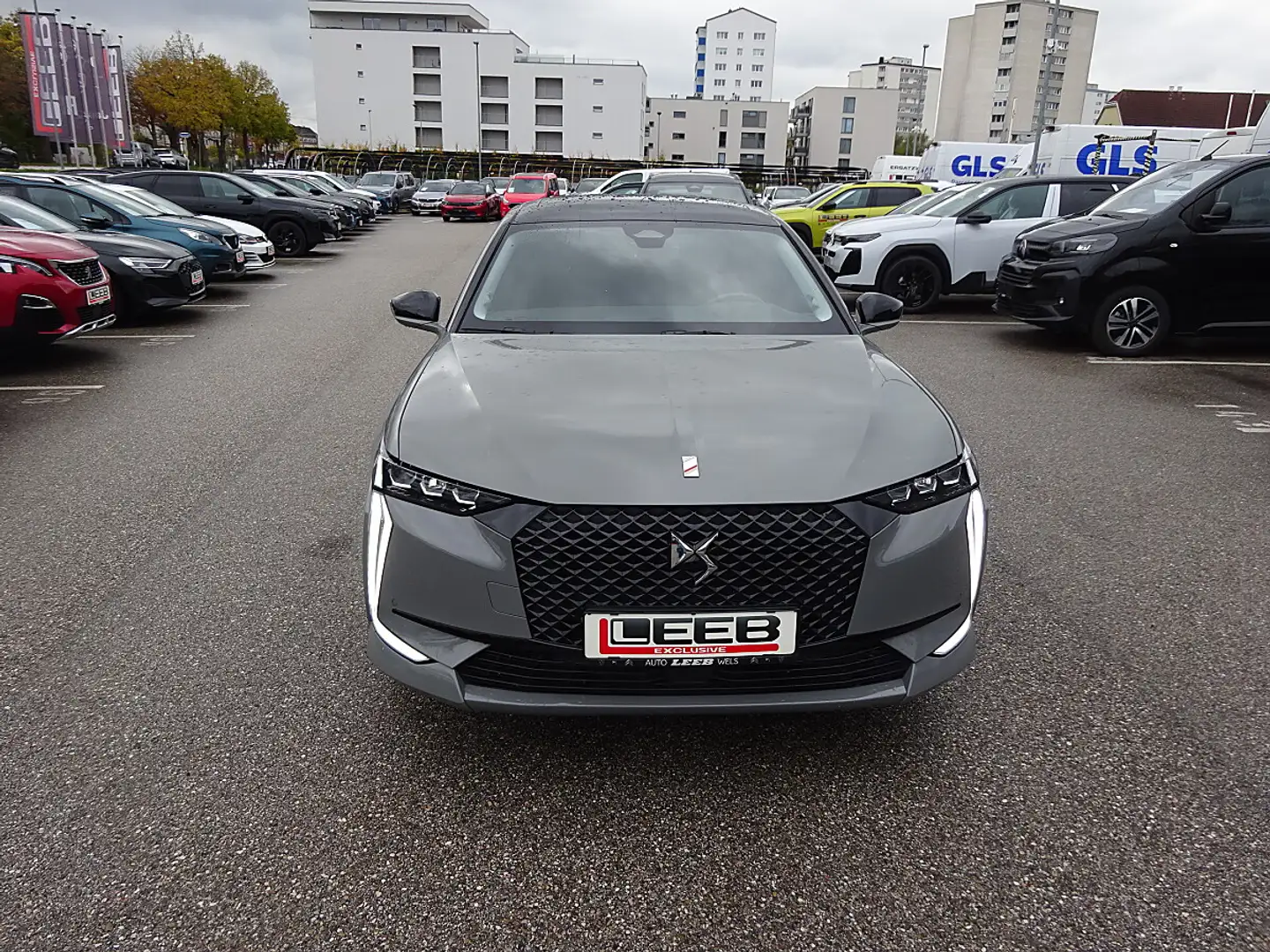 DS Automobiles DS 4 4 E-Tense Hybrid 225 (Plug-In) Rivoli S&S (EURO 6d Grau - 2