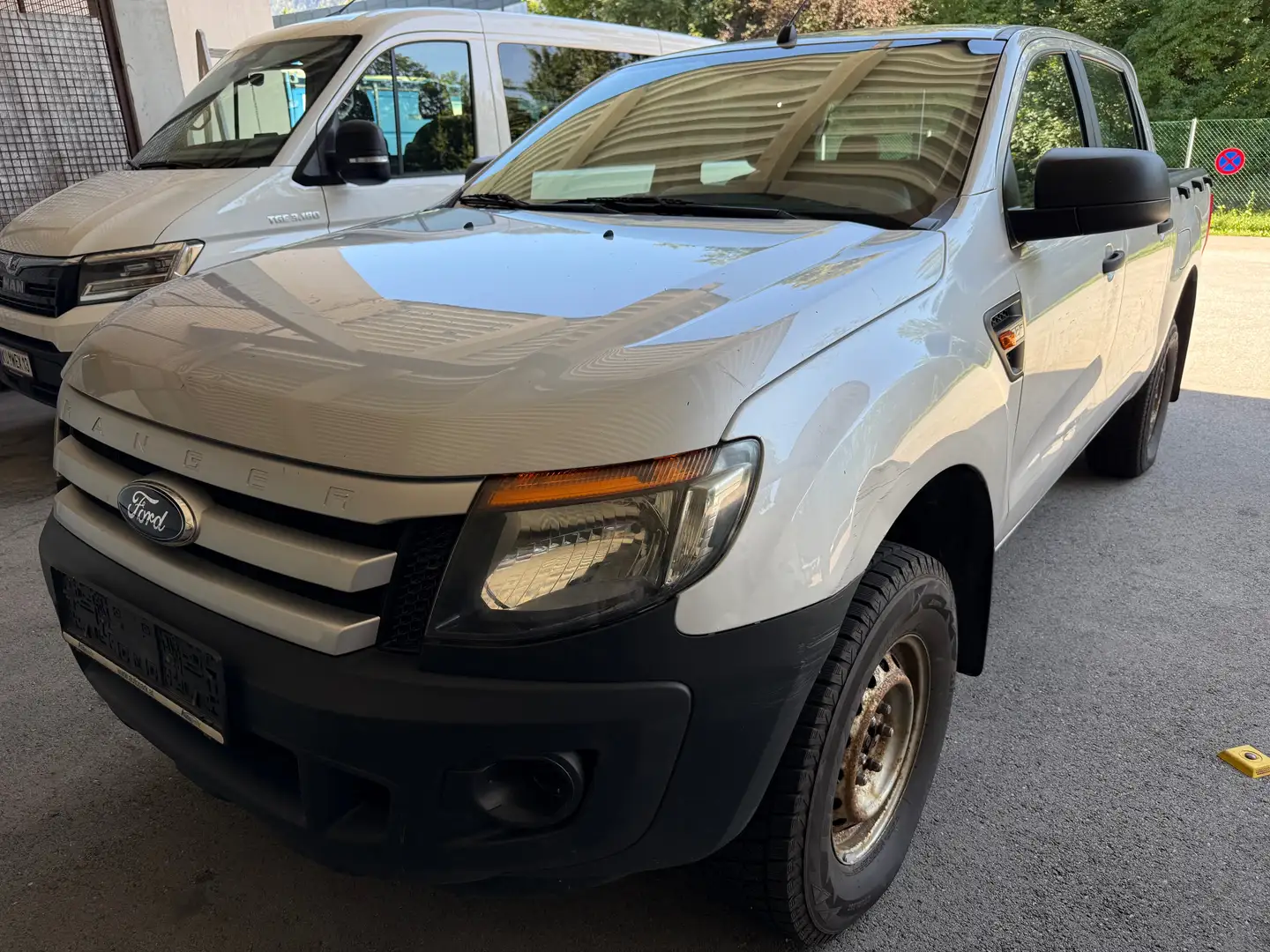 Ford Ranger XL Doppelkabine 4x4 Grau - 1