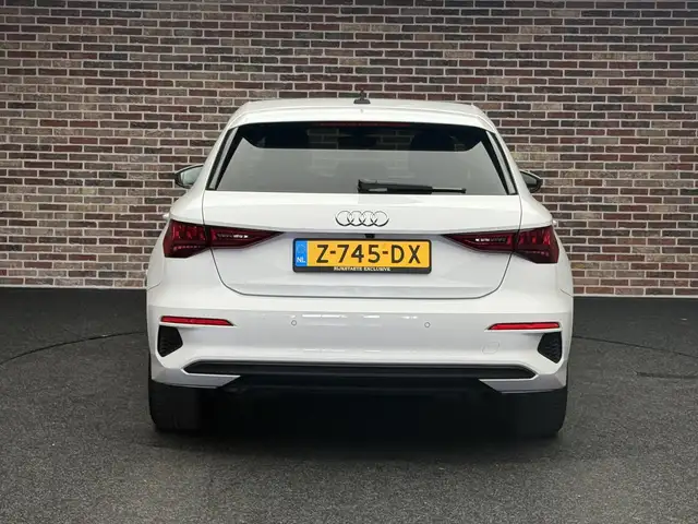 Audi A3 view 7