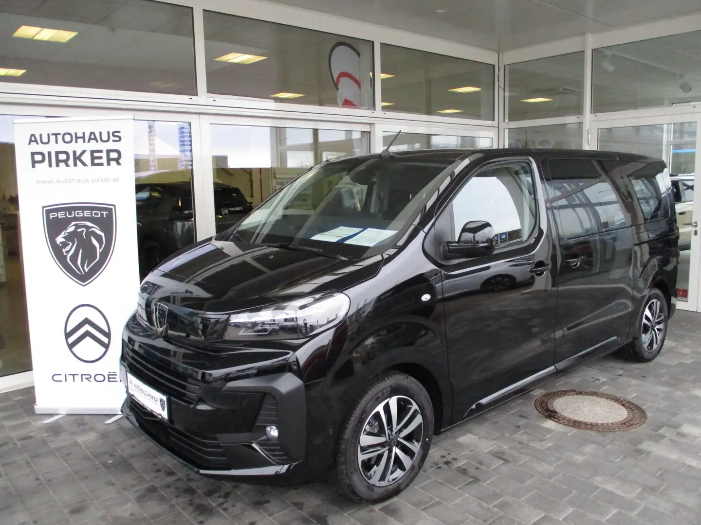 Peugeot Traveller Premium L2 BHDi 180 EAT8 Schwarz - 1