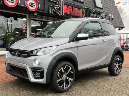 Aixam Crossover Brommobiel E Premium | Nieuw |Ruime kofferbak 45